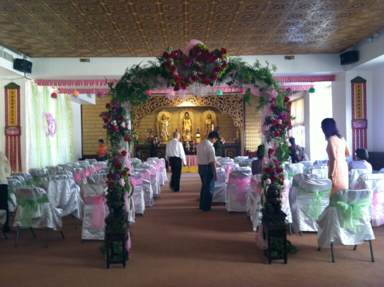 Wedding Flowers Arch